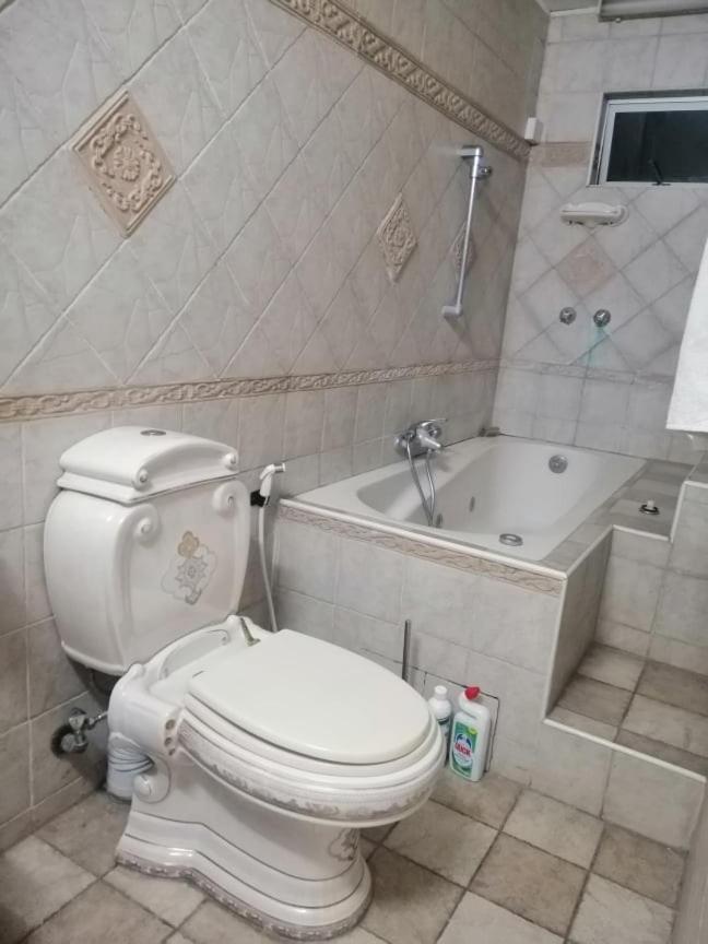 Residence Lennards Гранд Байе Екстериор снимка