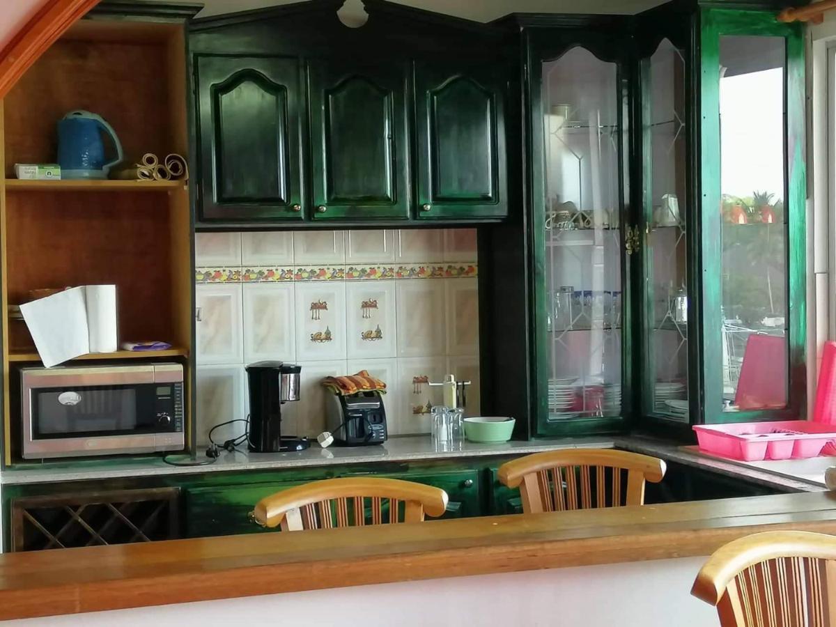 Residence Lennards Гранд Байе Екстериор снимка
